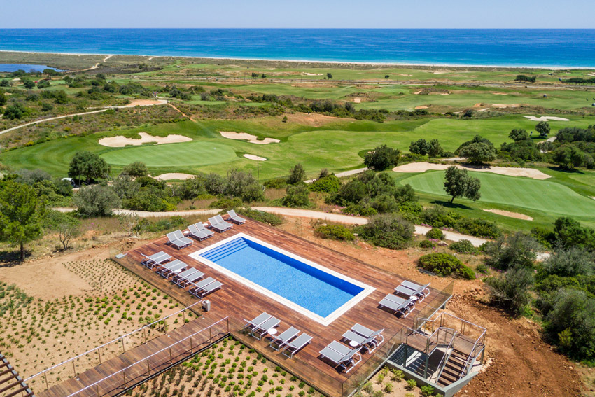 https://golftravelpeople.com/wp-content/uploads/2019/04/Onyria-Palmares-Beach-House-Hotel-New-2.jpg