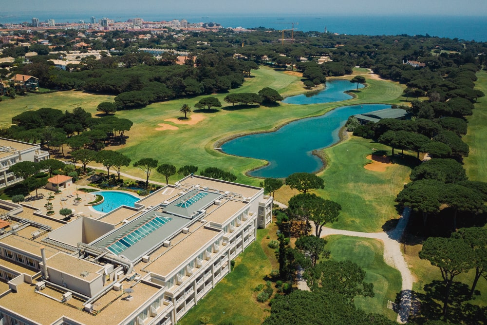 https://golftravelpeople.com/wp-content/uploads/2019/04/Onyria-Quinta-da-Marinha-Hotel-Cascais-Lisbon-Portugal-8.jpg