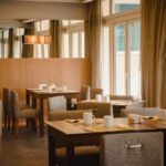 https://golftravelpeople.com/wp-content/uploads/2019/04/Onyria-Quinta-da-Marinha-Hotel-Cascais-Lisbon-Portugal-Restaurants-and-Bars-6-150x150.jpg