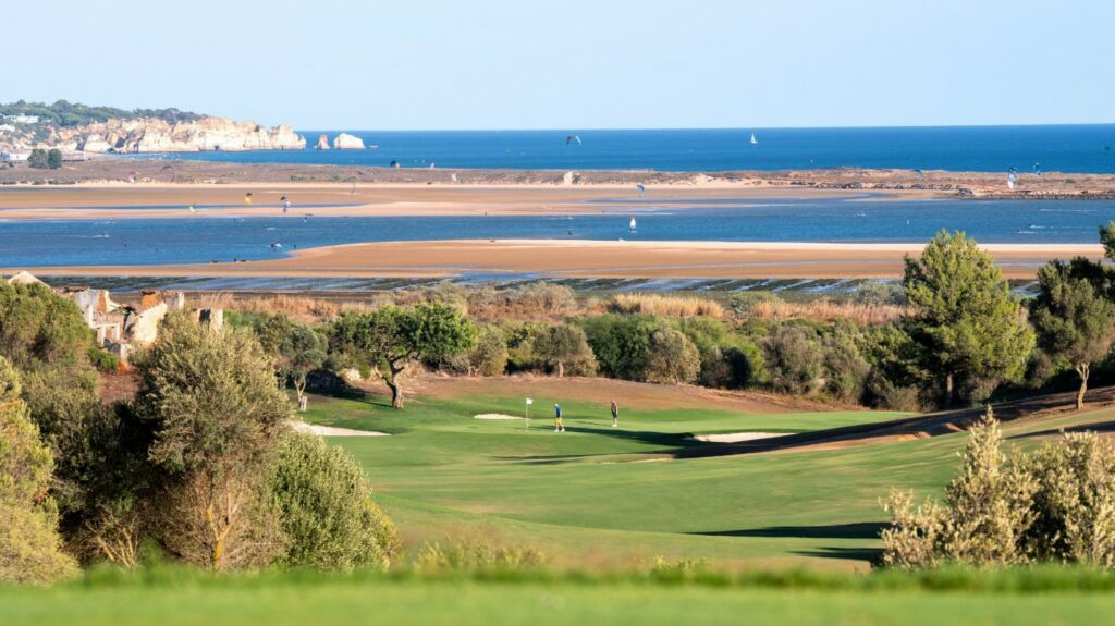 https://golftravelpeople.com/wp-content/uploads/2019/04/Palmares-Oecean-Living-and-Golf-Palmares-Golf-Club-Lagos-West-Algarve-32-1024x575.jpg