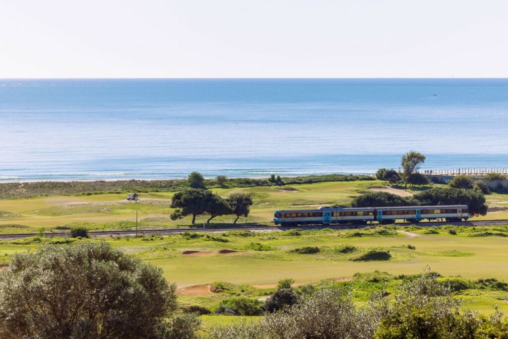 https://golftravelpeople.com/wp-content/uploads/2019/04/Palmares-Oecean-Living-and-Golf-Palmares-Golf-Club-Lagos-West-Algarve-36-1024x683.jpg