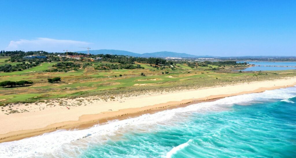 https://golftravelpeople.com/wp-content/uploads/2019/04/Palmares-Oecean-Living-and-Golf-Palmares-Golf-Club-Lagos-West-Algarve-61-1024x547.jpg