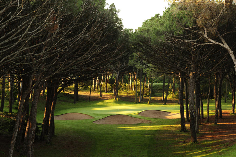 https://golftravelpeople.com/wp-content/uploads/2019/04/Pals-Golf-Club-Girona-Costa-Brava-10.jpg