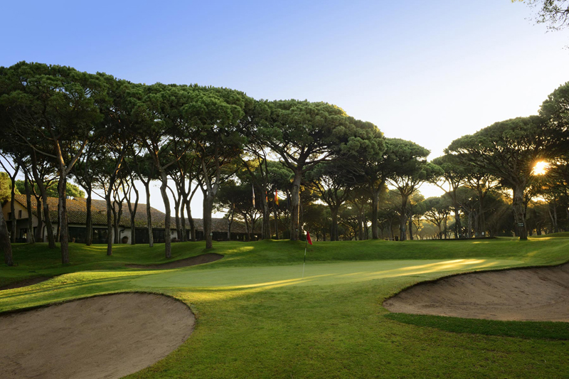 https://golftravelpeople.com/wp-content/uploads/2019/04/Pals-Golf-Club-Girona-Costa-Brava-8.jpg