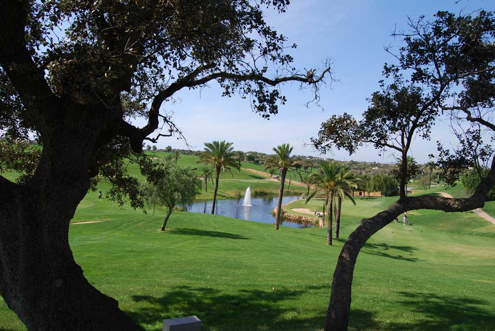 https://golftravelpeople.com/wp-content/uploads/2019/04/Pestana-Gramacho-Golf-Club-7.jpg