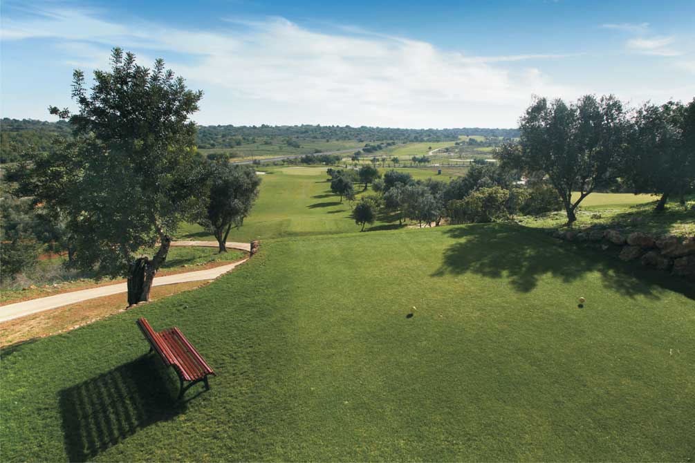 https://golftravelpeople.com/wp-content/uploads/2019/04/Pestana-Silves-Golf-Club-5.jpg