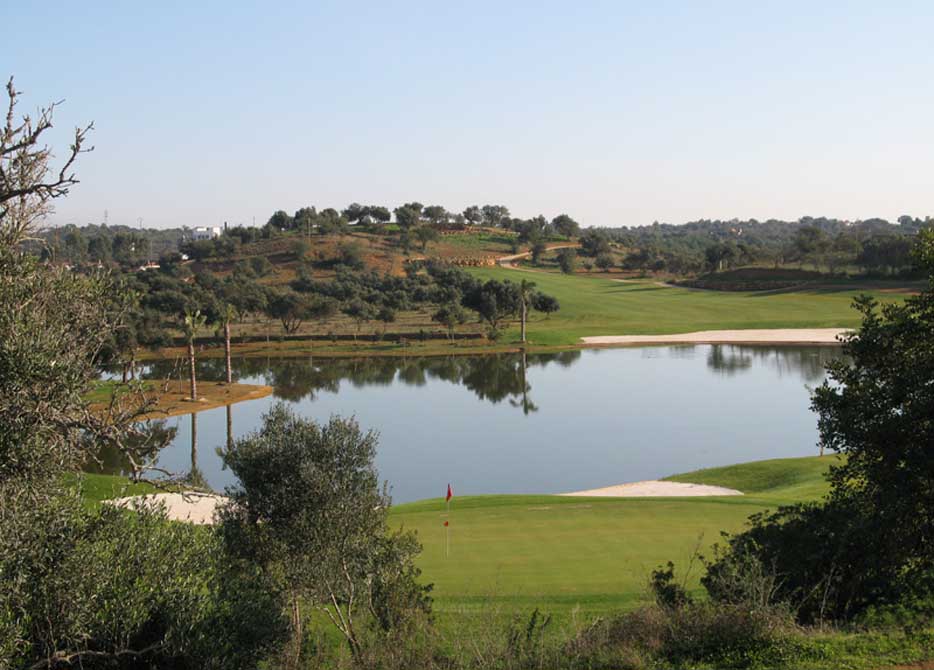 https://golftravelpeople.com/wp-content/uploads/2019/04/Pestana-Silves-Golf-Club-7.jpg
