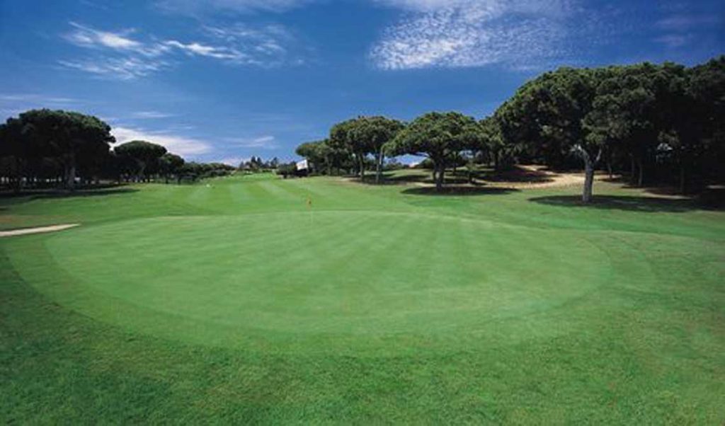 https://golftravelpeople.com/wp-content/uploads/2019/04/Pestana-Vila-Sol-Golf-Club-12-11-1024x602.jpg