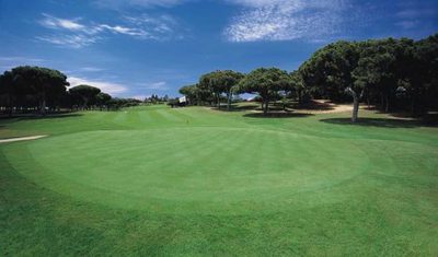 https://golftravelpeople.com/wp-content/uploads/2019/04/Pestana-Vila-Sol-Golf-Club-12-11-400x235.jpg