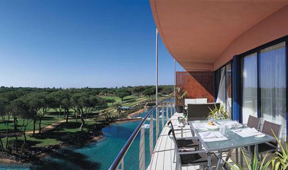 Pestana Vila Sol Hotel and Apartments 5*