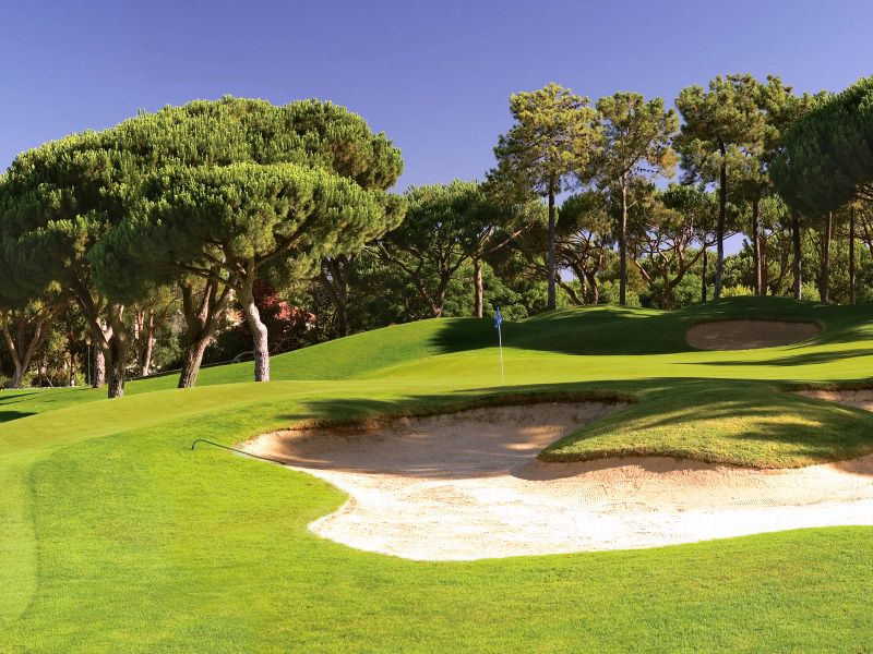https://golftravelpeople.com/wp-content/uploads/2019/04/Pinheiros-Altos-Golf-Club-Olives-Course-9.jpg