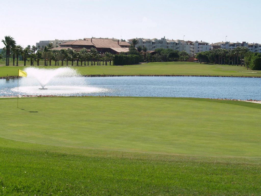 https://golftravelpeople.com/wp-content/uploads/2019/04/Playa-Serena-Golf-Club-3-1024x768.jpg