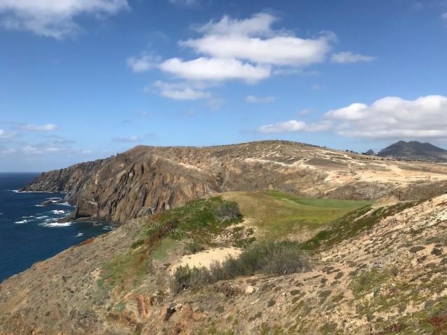 https://golftravelpeople.com/wp-content/uploads/2019/04/Porto-Santo-Golf-Club-Madeira-13.jpg