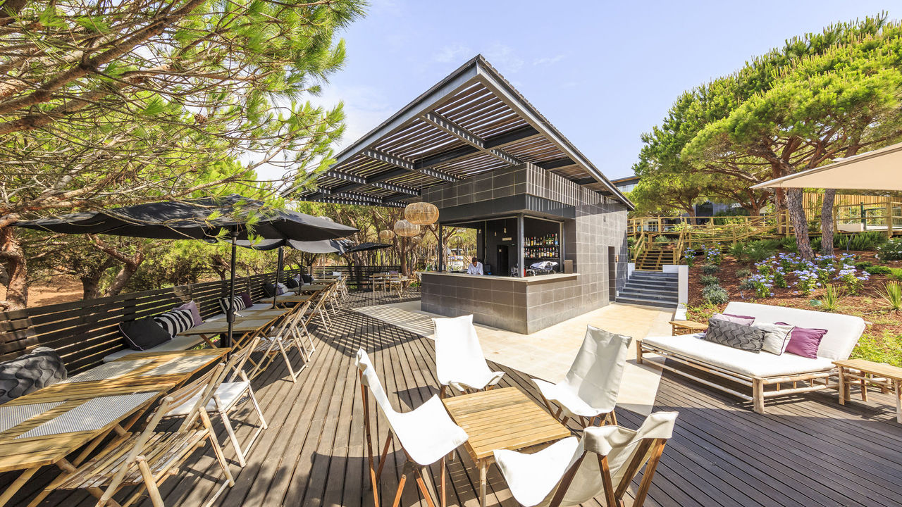 Praia Verde Boutique Hotel 4*+