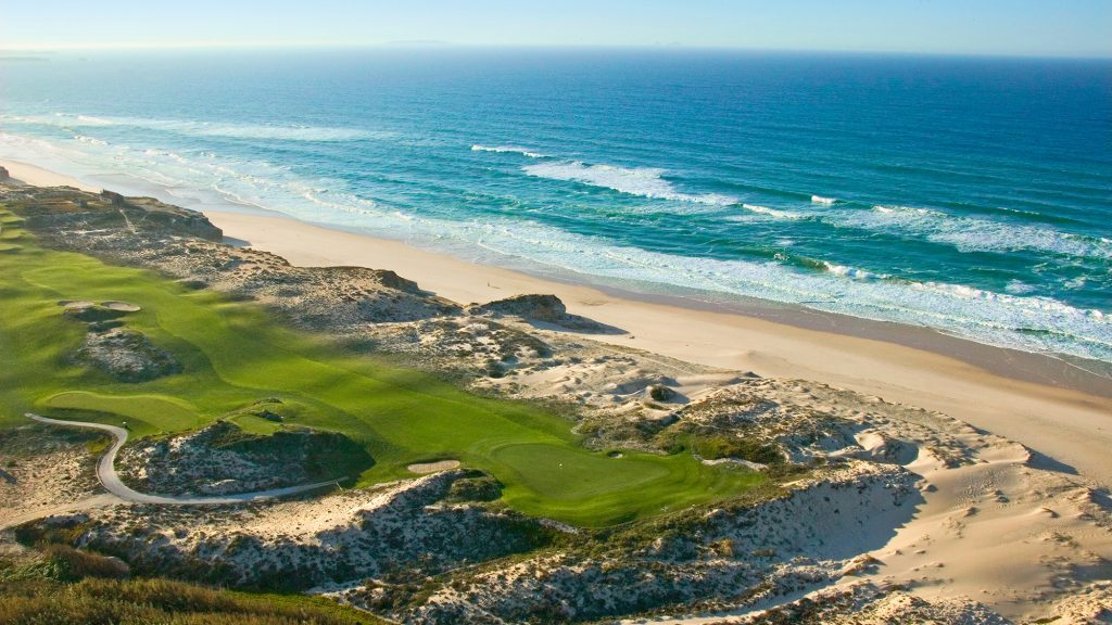 https://golftravelpeople.com/wp-content/uploads/2019/04/Praia-del-Rey-Golf-Club-1-New-8-1024x576.jpg