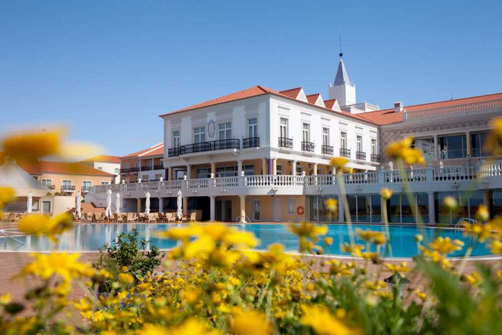 https://golftravelpeople.com/wp-content/uploads/2019/04/Praia-del-Rey-Hotel-6.jpg