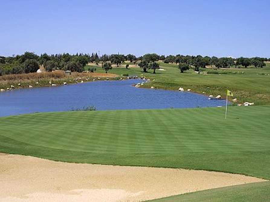 https://golftravelpeople.com/wp-content/uploads/2019/04/Quinta-da-Cima-Golf-Club-10.jpg