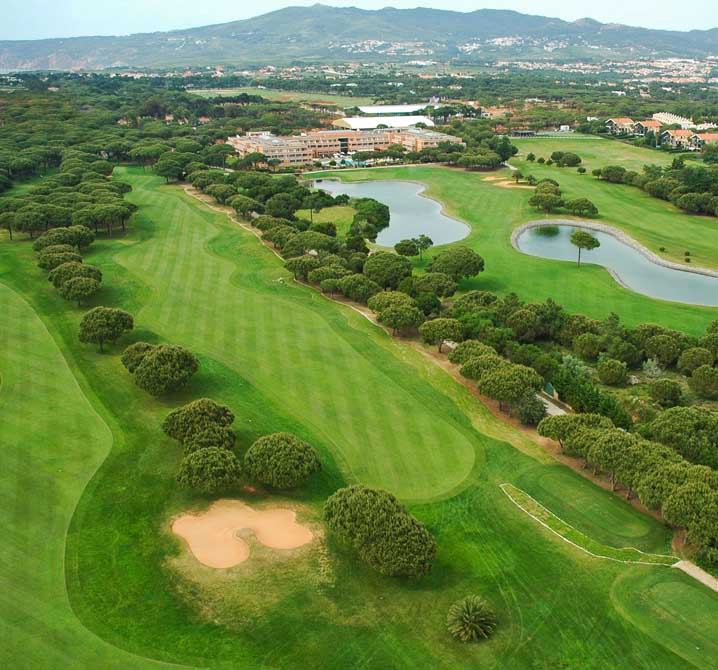 https://golftravelpeople.com/wp-content/uploads/2019/04/Quinta-da-Marinha-Golf-Club-10.jpg