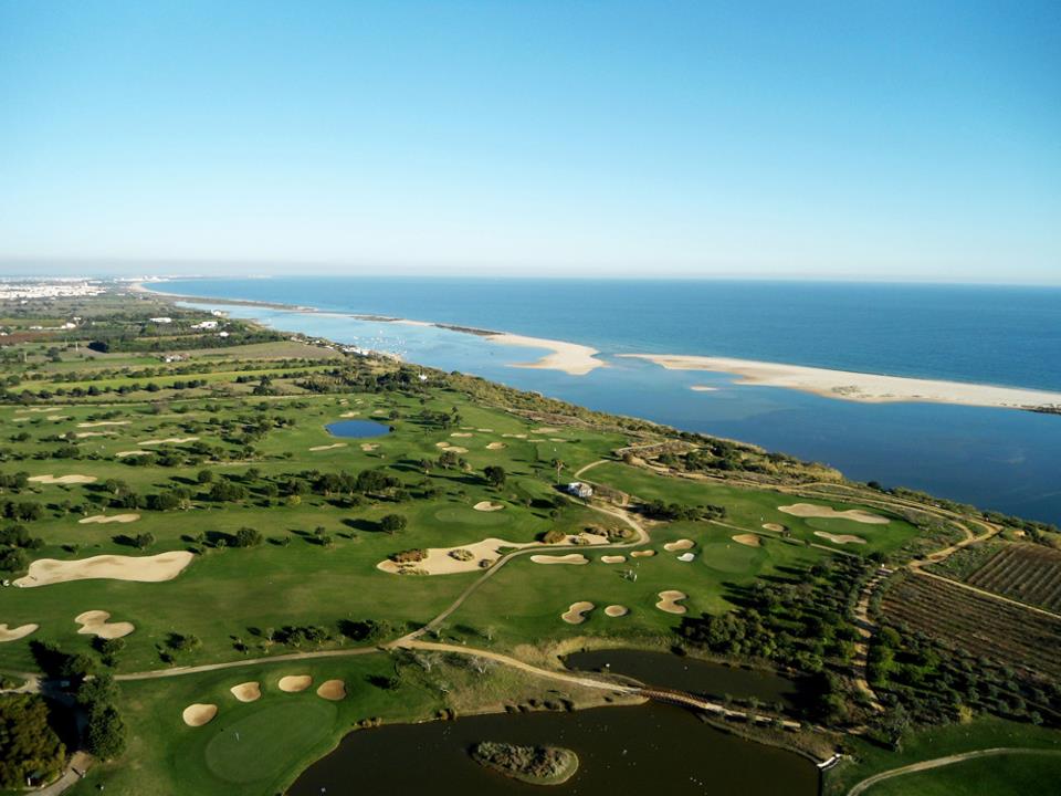 https://golftravelpeople.com/wp-content/uploads/2019/04/Quinta-da-Ria-Golf-Club-New-21.jpg