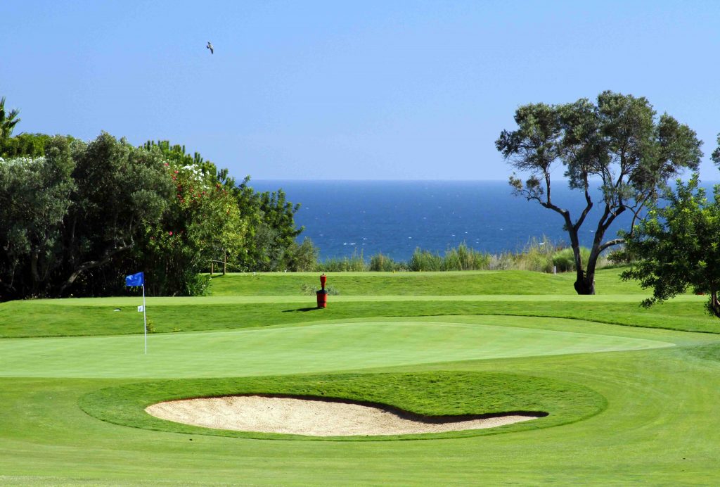 https://golftravelpeople.com/wp-content/uploads/2019/04/Quinta-da-Ria-Golf-Club-New-24-1024x692.jpg