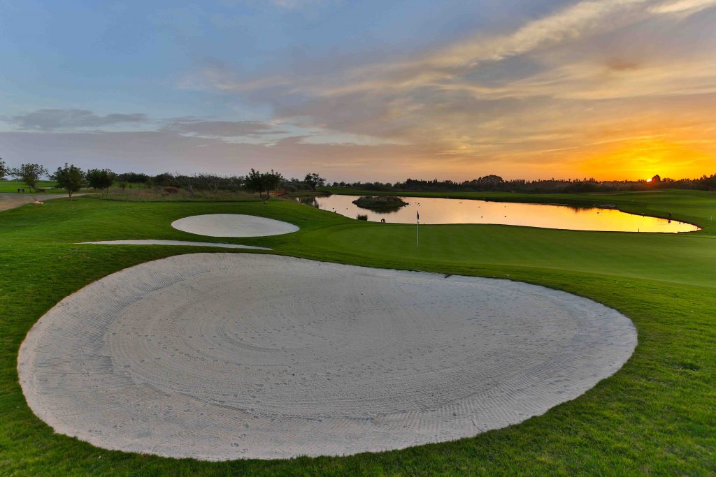 https://golftravelpeople.com/wp-content/uploads/2019/04/Quinta-da-Ria-Golf-Club-New-32-1024x683.jpg