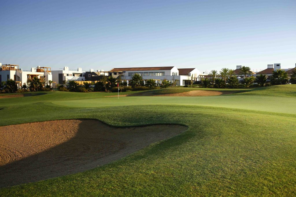 https://golftravelpeople.com/wp-content/uploads/2019/04/Quinta-da-Ria-Golf-Club-New-33-1024x683.jpg