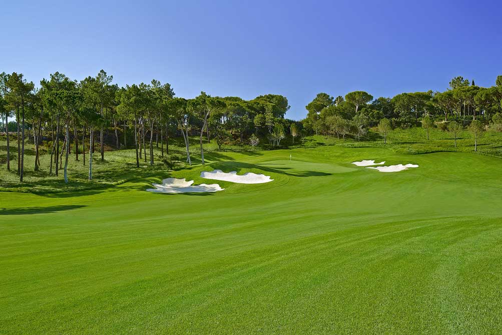 https://golftravelpeople.com/wp-content/uploads/2019/04/Quinta-do-Lago-Golf-Club-North-5.jpg