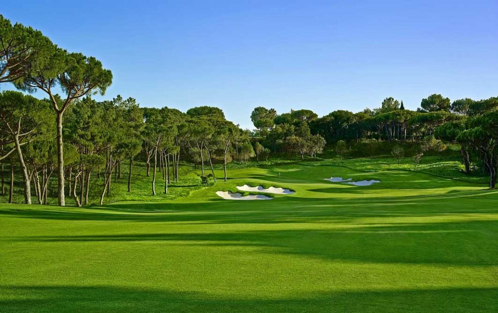 https://golftravelpeople.com/wp-content/uploads/2019/04/Quinta-do-Lago-Golf-Club-North-7-1024x645.jpg