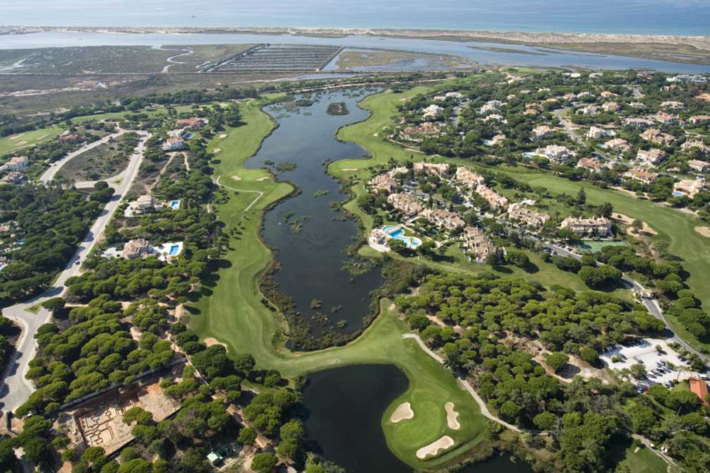 https://golftravelpeople.com/wp-content/uploads/2019/04/Quinta-do-Lago-Golf-Club-South-11.jpg