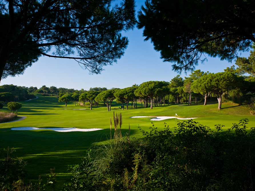 https://golftravelpeople.com/wp-content/uploads/2019/04/Quinta-do-Lago-Golf-Club-South-9.jpg