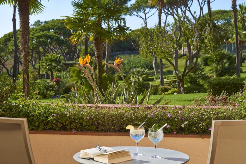 https://golftravelpeople.com/wp-content/uploads/2019/04/Quinta-do-Lago-Hotel-New-Algarve-Portugal-102-1024x683.jpg