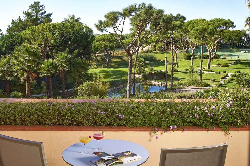 https://golftravelpeople.com/wp-content/uploads/2019/04/Quinta-do-Lago-Hotel-New-Algarve-Portugal-70-1024x683.jpg