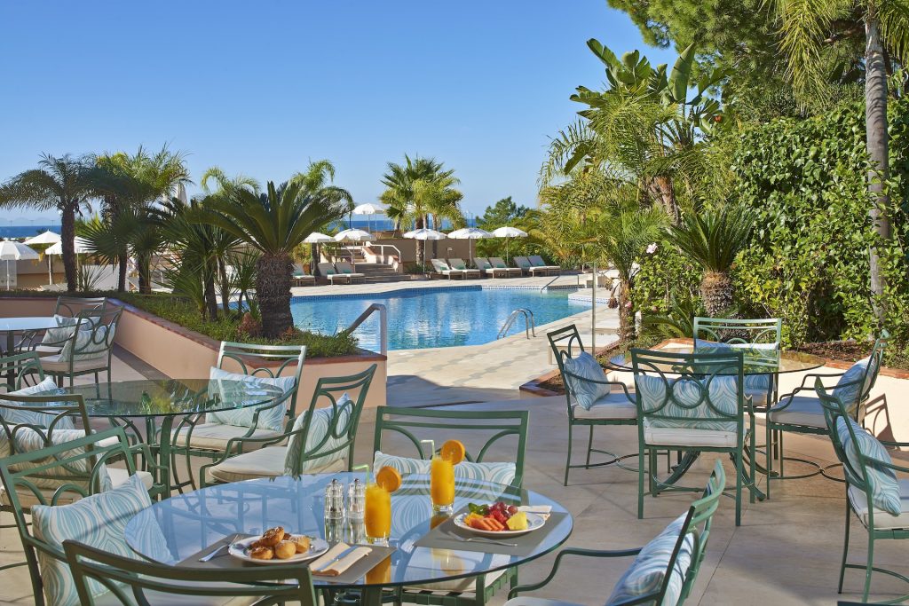 https://golftravelpeople.com/wp-content/uploads/2019/04/Quinta-do-Lago-Hotel-New-Algarve-Portugal-91-1024x683.jpg