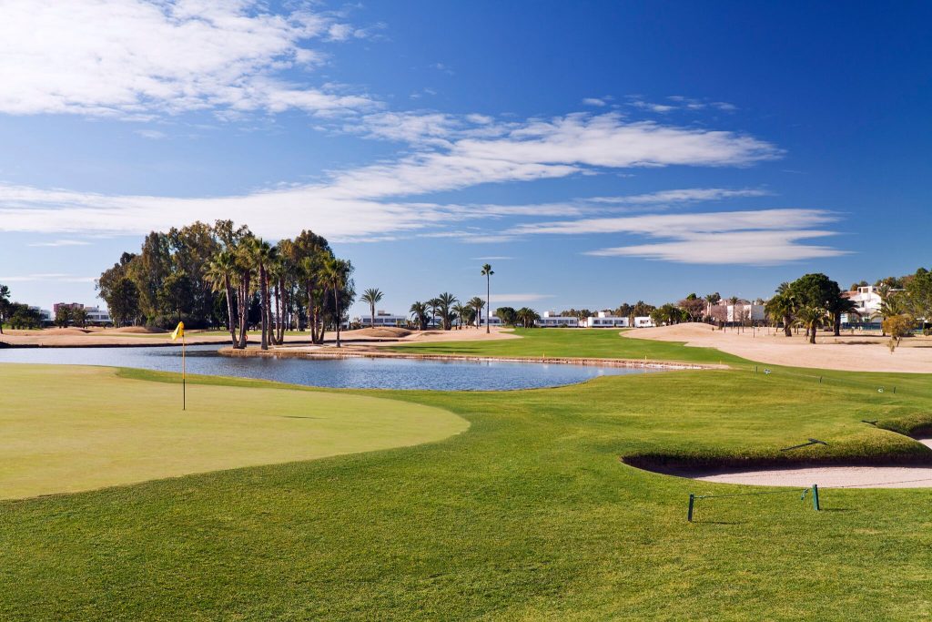 https://golftravelpeople.com/wp-content/uploads/2019/04/Real-Club-Seville-Winter-Conditions-5-1024x683.jpeg