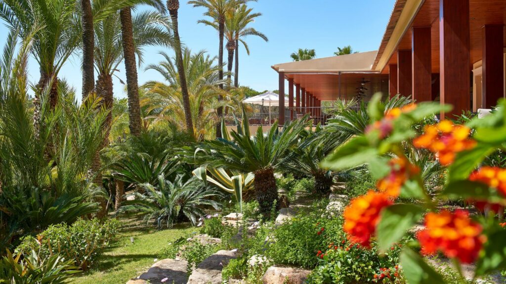 https://golftravelpeople.com/wp-content/uploads/2019/04/Ria-Park-Hotel-and-Spa-Quinta-do-Lago-Algarve-Portugal-2-1024x576.jpg