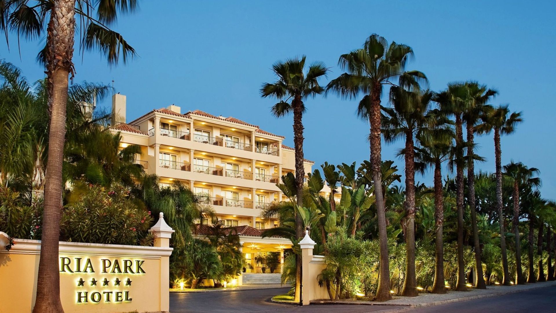 Ria Park Hotel 5*