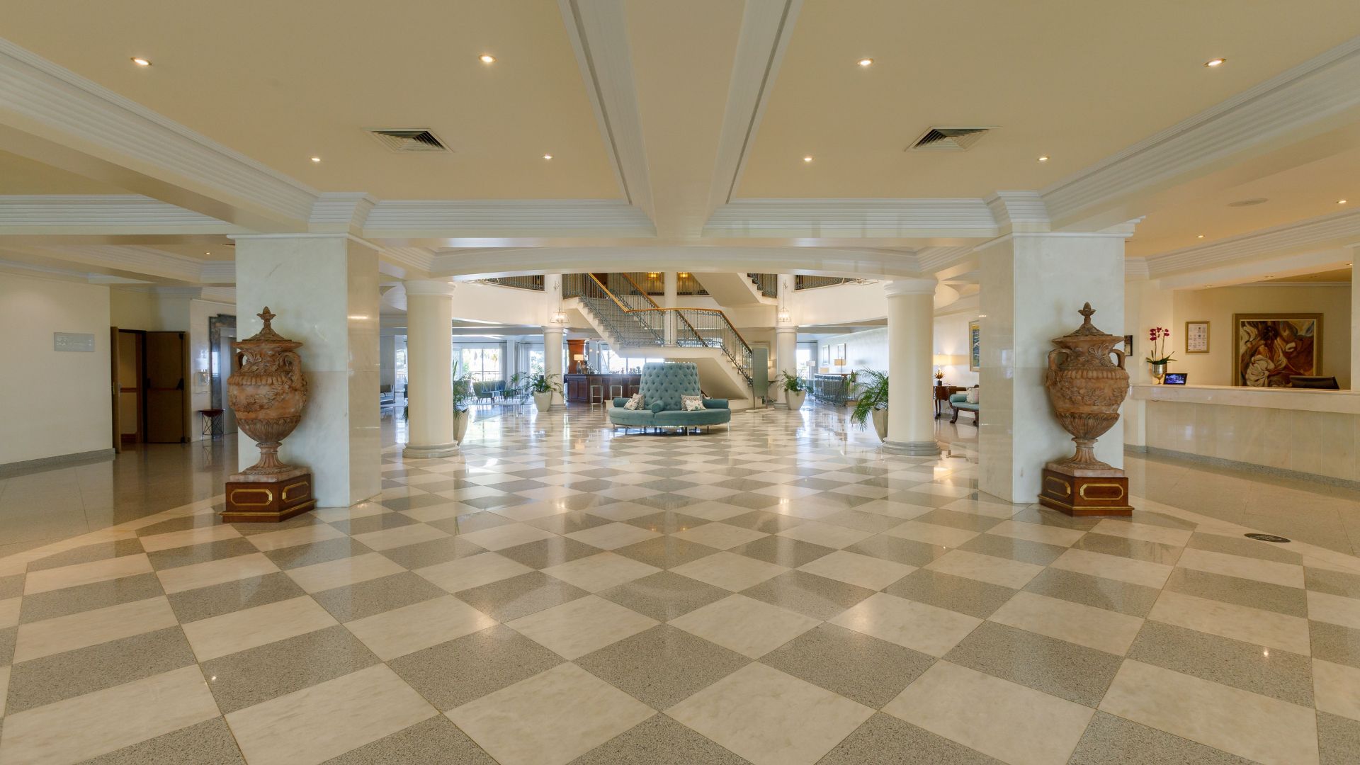 Ria Park Hotel 5*