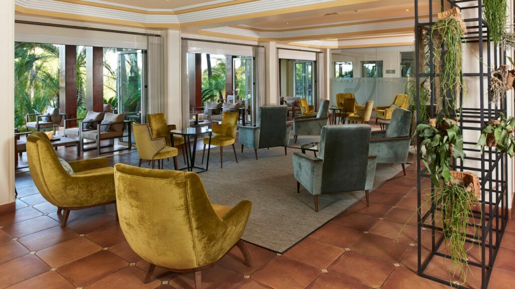 https://golftravelpeople.com/wp-content/uploads/2019/04/Ria-Park-Hotel-and-Spa-Quinta-do-Lago-Algarve-Portugal-Bars-and-Restaurants-1-1024x576.jpg