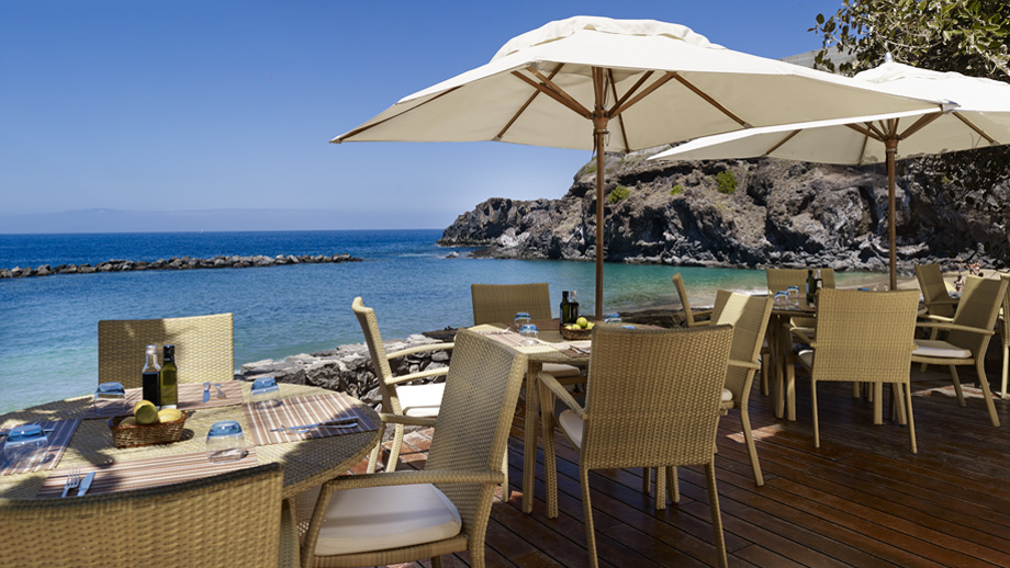https://golftravelpeople.com/wp-content/uploads/2019/04/Ritz-Carlton-Abama-Tenerife-611.jpg