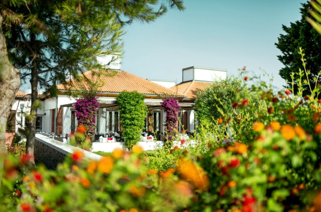 https://golftravelpeople.com/wp-content/uploads/2019/04/Robinson-Club-Quinta-da-Ria-East-Algarve-Portugal-1-1024x678.jpg