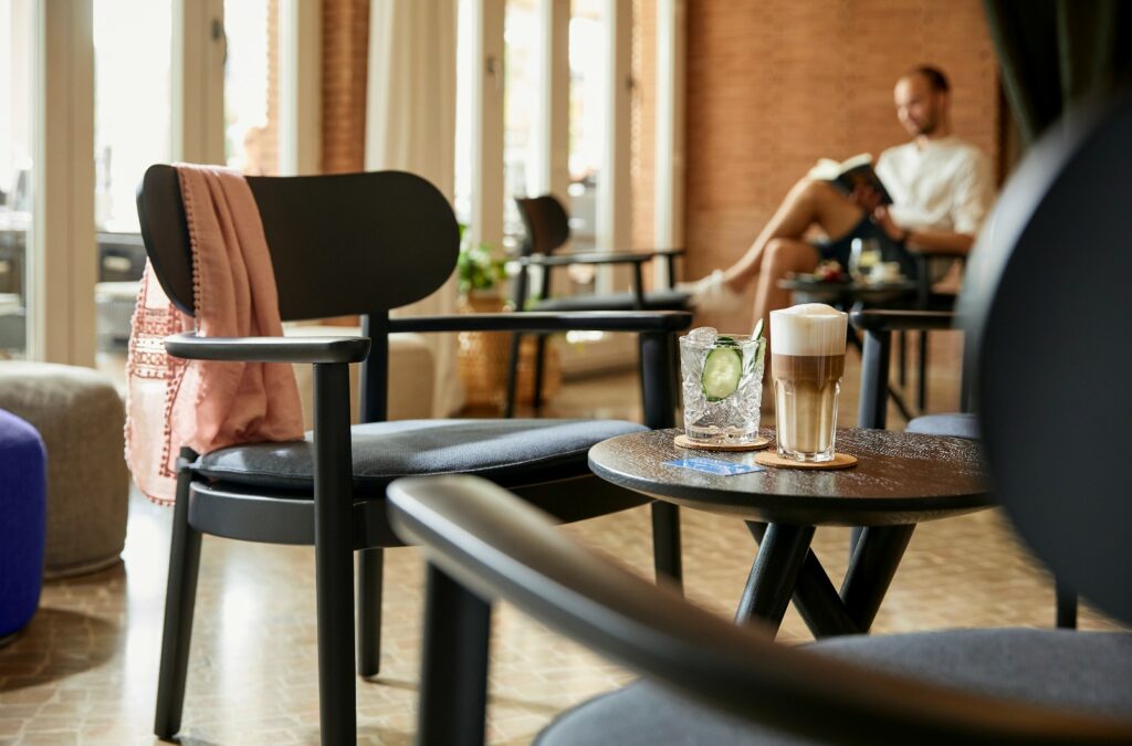 https://golftravelpeople.com/wp-content/uploads/2019/04/Robinson-Club-Quinta-da-Ria-East-Algarve-Portugal-Bars-and-Restaurants-11-1024x675.jpg