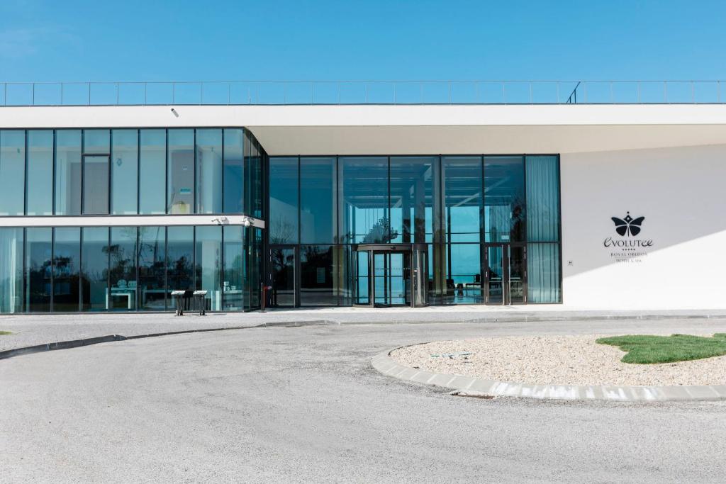 Evolutee Hotel Royal Obidos Golf Resort 5*