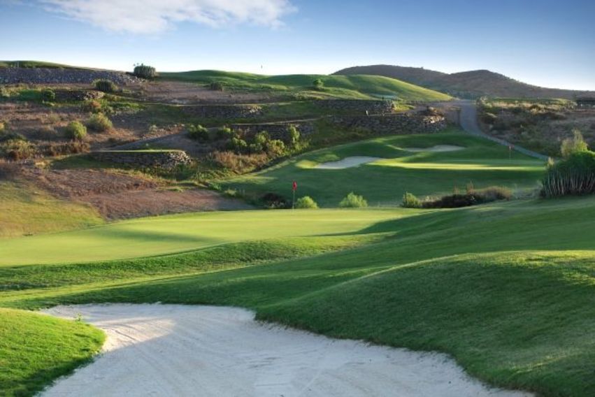 https://golftravelpeople.com/wp-content/uploads/2019/04/Salobre-Golf-North-Course-Gran-Canaria-1.jpg