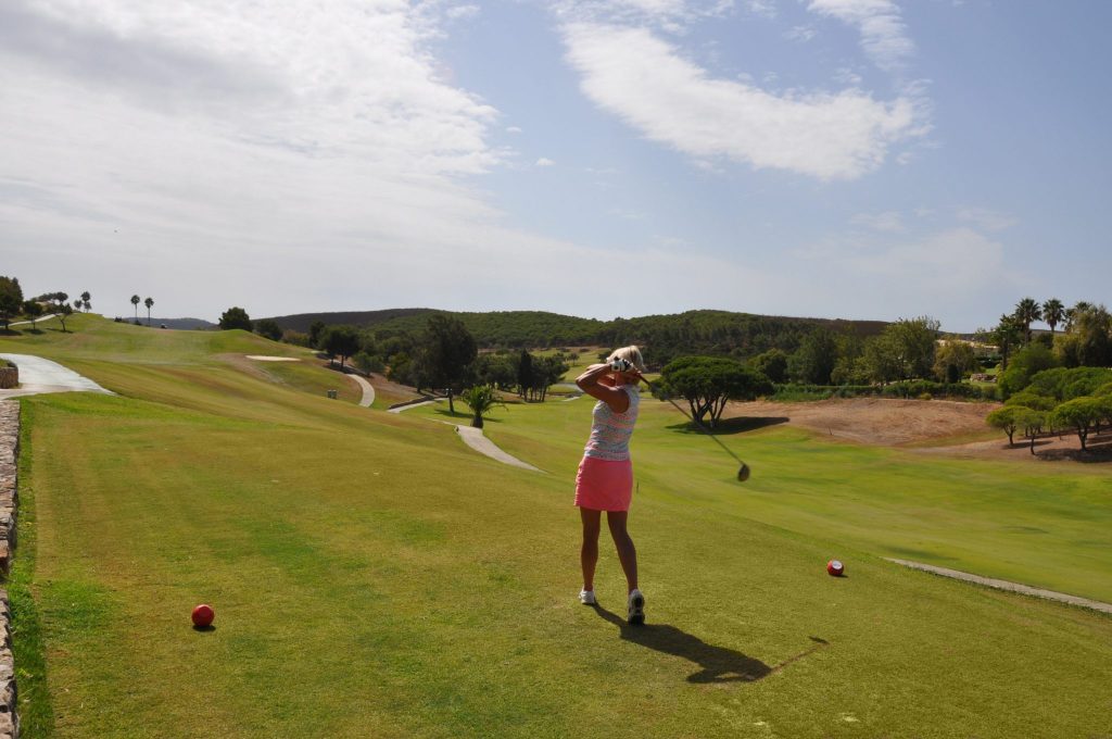 https://golftravelpeople.com/wp-content/uploads/2019/04/Santo-Antonio-Golf-Club-Algarve-Portugal-24-1024x680.jpg