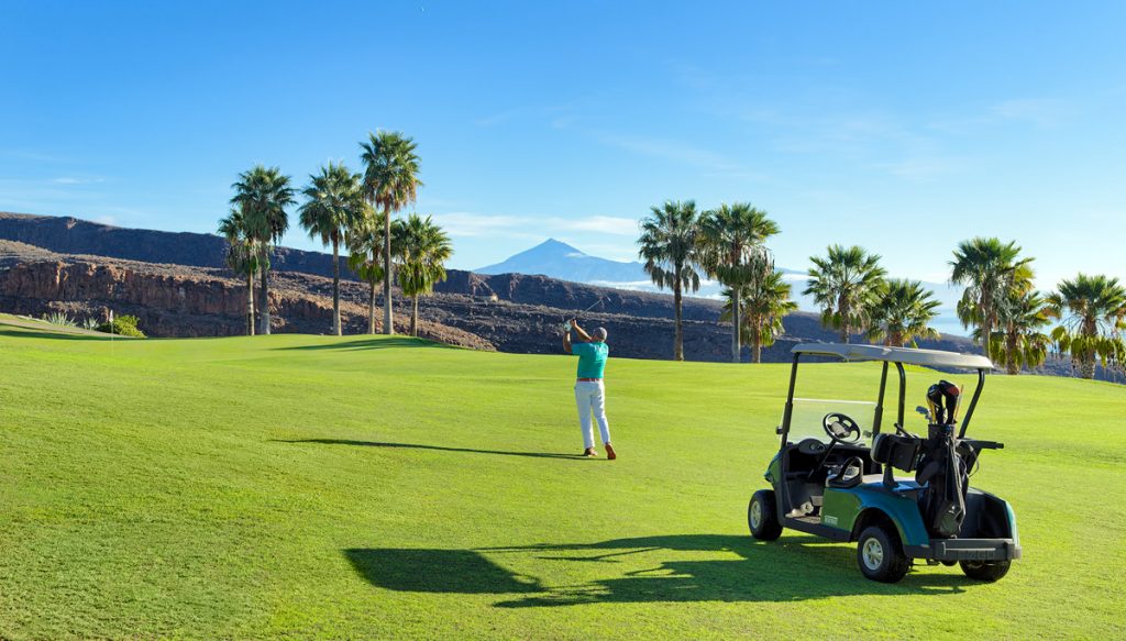 https://golftravelpeople.com/wp-content/uploads/2019/04/Tecina-Golf-Club-La-Gomera-2-1024x583.jpg