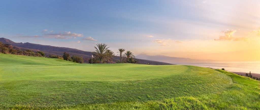https://golftravelpeople.com/wp-content/uploads/2019/04/Tecina-Golf-Club-La-Gomera-4-1024x436.jpg