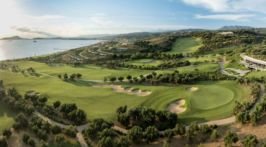 https://golftravelpeople.com/wp-content/uploads/2019/04/The-Bay-Course-at-Costa-Navarino-Greece-3-1024x566.jpg