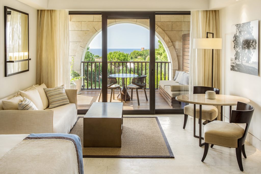 https://golftravelpeople.com/wp-content/uploads/2019/04/The-Romanos-Luxury-Collection-Resort-at-Costa-Navarino-Deluxe-Sea-Room-1024x683.jpg