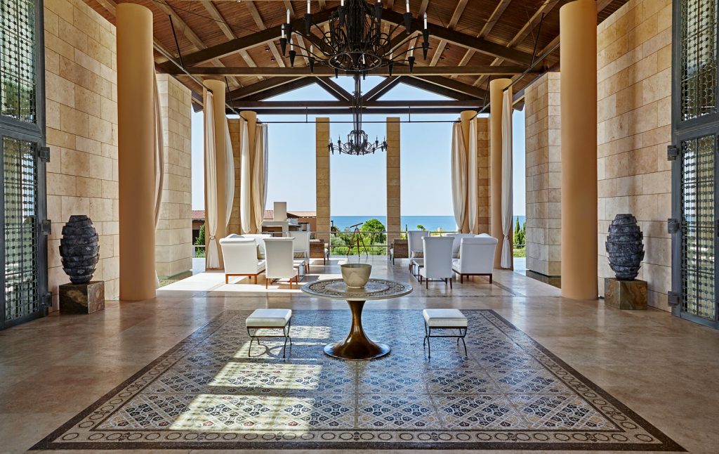https://golftravelpeople.com/wp-content/uploads/2019/04/The-Romanos-Luxury-Collection-Resort-at-Costa-Navarino-Open-air-Lobby-1024x646.jpg