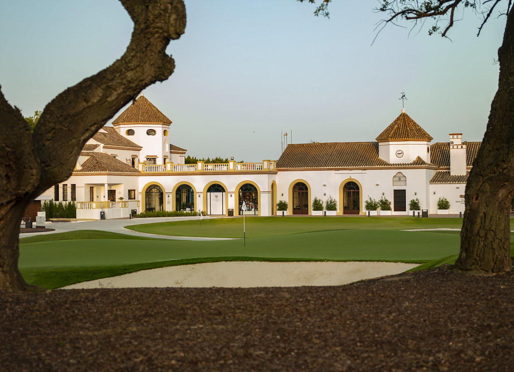https://golftravelpeople.com/wp-content/uploads/2019/04/The-San-Roque-Club-Cadiz-Spain-18.jpg